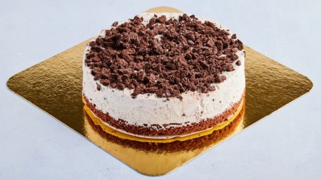 OREO FROZEN CAKE